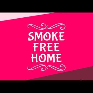 Items are always from a smoke free home!!!